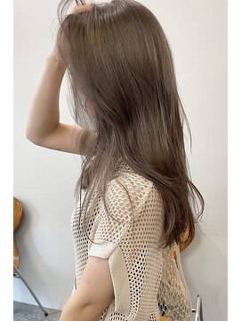 ニール 名古屋 伏見 丸の内(NEELU) 【Neelu_rie】1ブリーチで作るミルクティーベージュ