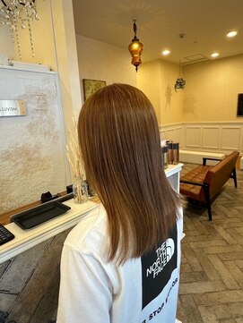 クロエ バイ ラヴィズム 燕三条店(CLOE by LUVISM) ハイライトカラー