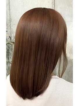 ユキオ ダル(Yukio Dal) 20代30代40代髪質改善カラーアッシュベージュ艶感ストレート