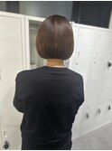 コンパクトなミニボブ/ショートスタイル