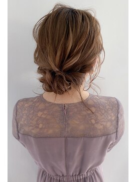 ベリーベリー VERY berry ヘアセット×ルーズアップ