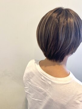 フーコー 朝日ヶ丘店(fuhcoh) ハイライトたっぷり顔周りレイヤーショート