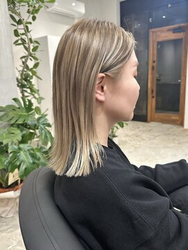 リグリー(regree) アンブレラカラー/ハイトーンベージュ/ローライト/ロブ/髪質改善