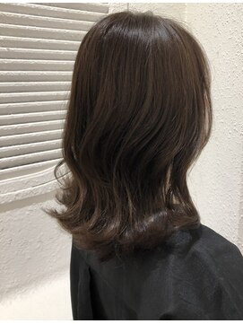 バイエイト(X８) アッシュブラウン