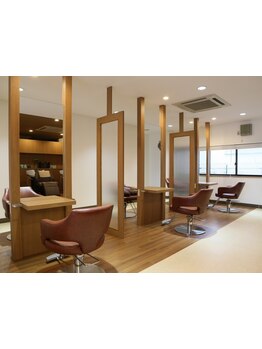 【鎌取駅徒歩3分】駐車場完備のアクセス良好なサロン。ベテランスタイリストがマンツーマンで施術を担当◎