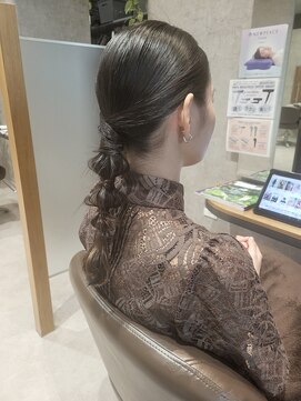 リップル(Ripple) 【海浜幕張 Ripple】タイトローポニー×玉ねぎアレンジ