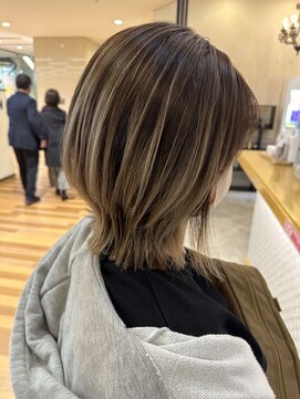 シャンプーボーイ セントラル 博多(SHAMPOO BOY central) ベルニサージュ