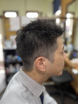 レヴィゼ ボウズスタイル長め