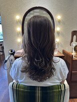 エルサフィロ キタハマ(el zafiro kitahama)&nbsp;30×40×50×60代×髪質改善×頭皮に優しい×明るい白髪染め