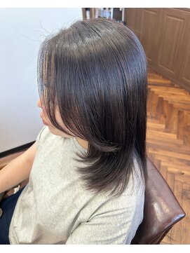 ミレナ(Milena) ミディアムレイヤー