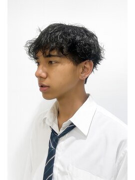 ローネス ギンザ(LONESS ginza) スパイラルパーマ×マッシュ