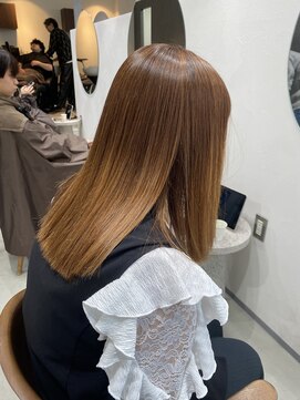 グラフ 立川(Graph.) 縮毛矯正 Aujua髪質改善トリートメント