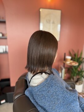 ヌック(NEuk.) 外ハネ