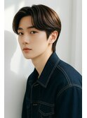 ツヤ感重視の『韓国風センターパート』」