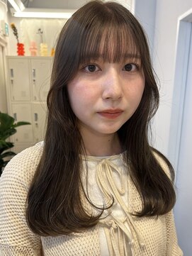 ユニバイリサ 天神大名店(uni by risa) オリーブブラウン シースルーバング 顔まわりカット セミロング