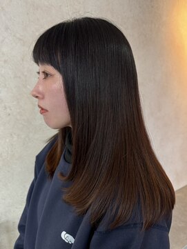 クララジャパン ヒノデ(CLALA JAPAN Hinode) レイヤースタイル　ショート　艶髪　ストレート　髪質改善
