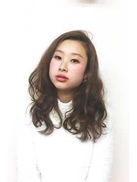 プリモドットリアン(primo…lien) primolienヘア ロング×かきあげヘア×ナチュラル×アッシュ