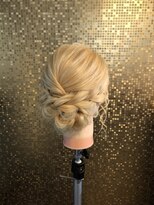 セットサロンエイト(set salon 8eight.)&nbsp;編み込みアップ