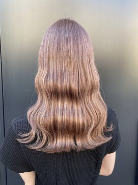 エヴァー(ever) マッシュ/くびれヘア/ビタミンカラー[表参道駅/原宿駅]