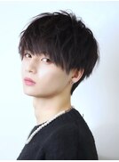 自然な動きのマッシュショート