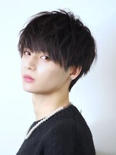 自然な動きのマッシュショート