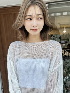 インビテーション(invitation) 【NARUOKA】栄/名古屋/切りっぱなしボブ/外はねボブ/くびれヘア