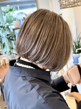 コノアラボ 守谷店(Conoah labo) 脱白髪染めハイライト/白髪ぼかし/デザインカラー