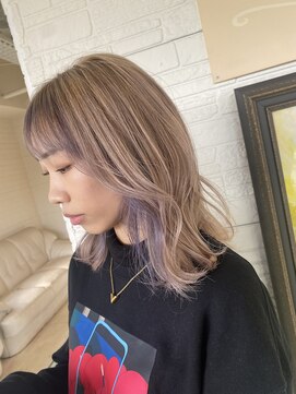 レイナ レイ REINA REY 外はねくびれスタイル