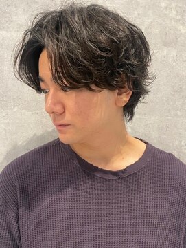 バックス メンズヘアー(BUCKS men's hair) センターパート/シャドウパーマ