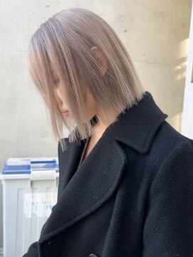 シーン(SCEN) ハイトーンボブ/ケアブリーチ/顔まわり/髪質改善/前髪/学割/仙台