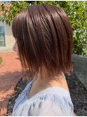 ショートボブ × モーブベージュ