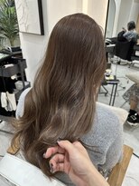 ジーナ 吉塚(Zina) ナチュラルベージュ【福田れん】吉塚美容室 髪質改善 博多 箱崎