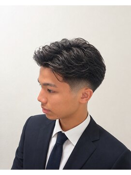 オールバーバー(OR BARBER) ニュアンスパーマ フェード メンズ ヘア 理容室