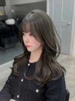 ジーニー 千葉(GENiE)&nbsp;韓国レイヤーカット/顔周り/オリーブベージュ【朝生菜楓】