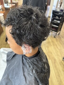 アローズ(arose) 癖毛がひどく毎日広がるかみ