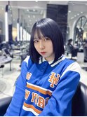 アイスブルーグレージュ/前下がりボブ