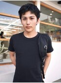 ショート　スパイキーショート　短髪　センター分け　メンズ