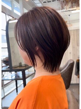 ヴォーレヴ(BEAUreve) ショートカット/白髪染め/カラー/リタッチ/岡崎