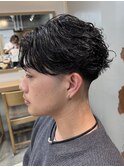 ニュアンスサーフカールテーパーフェードフェザーパーマ刈り上げ