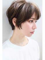 リル(Rire)&nbsp;大人小顔ショート耳かけ丸みくびれ30代40代50代