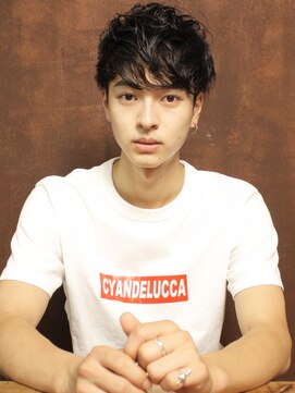 シアンデルカ(CYANDELUCCA) 大人のツーブロックパーマ