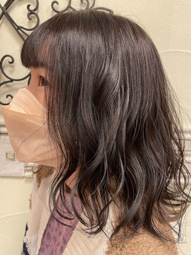 エムズアルカディア(M'Z ARCADIA) ふんわりグレージュ