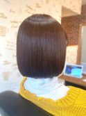 切りっぱボブ