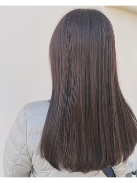 リヴゴーシュ(rive gauche) 透明感グレーカラー