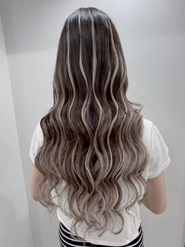 ラピス 渋谷本店(Lapis) ブリーチ無し！カラーとエクステで作るハイライトのスタイル！