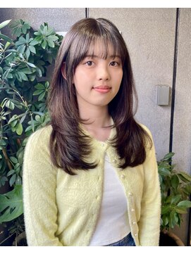 グリーン 町田(green) 【ミディアム】顔周り小顔レイヤー