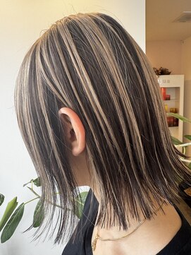 シェリー(Che'ri) 人気☆アンブレラカラー×ヘンリーボブ×外ハネ/藤本