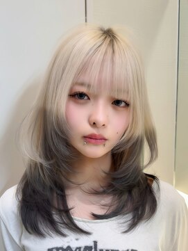 ロンド レア 天神大名店(Lond Le’a) イヤリングカラー/外ハネボブ /縮毛矯正/レイヤーボブ/艶髪