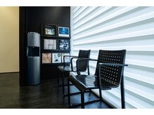 ナガモト(cut and refreshing NAGAMOTO)の雰囲気（ナガモトではすべての工程を専任スタイリストが担当します。）