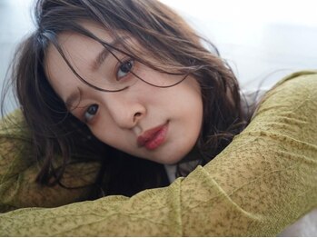 パル バイ ラベスト(Pal by lovest)の写真/悩みを解消し、ライフスタイルに合わせてくれるからトレンドの白髪染めだって楽しめる♪